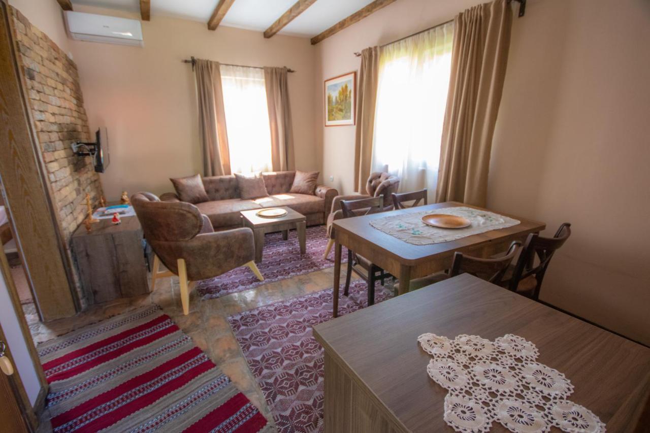 Etno Selo Svodje Apartman Vlasotince Kültér fotó