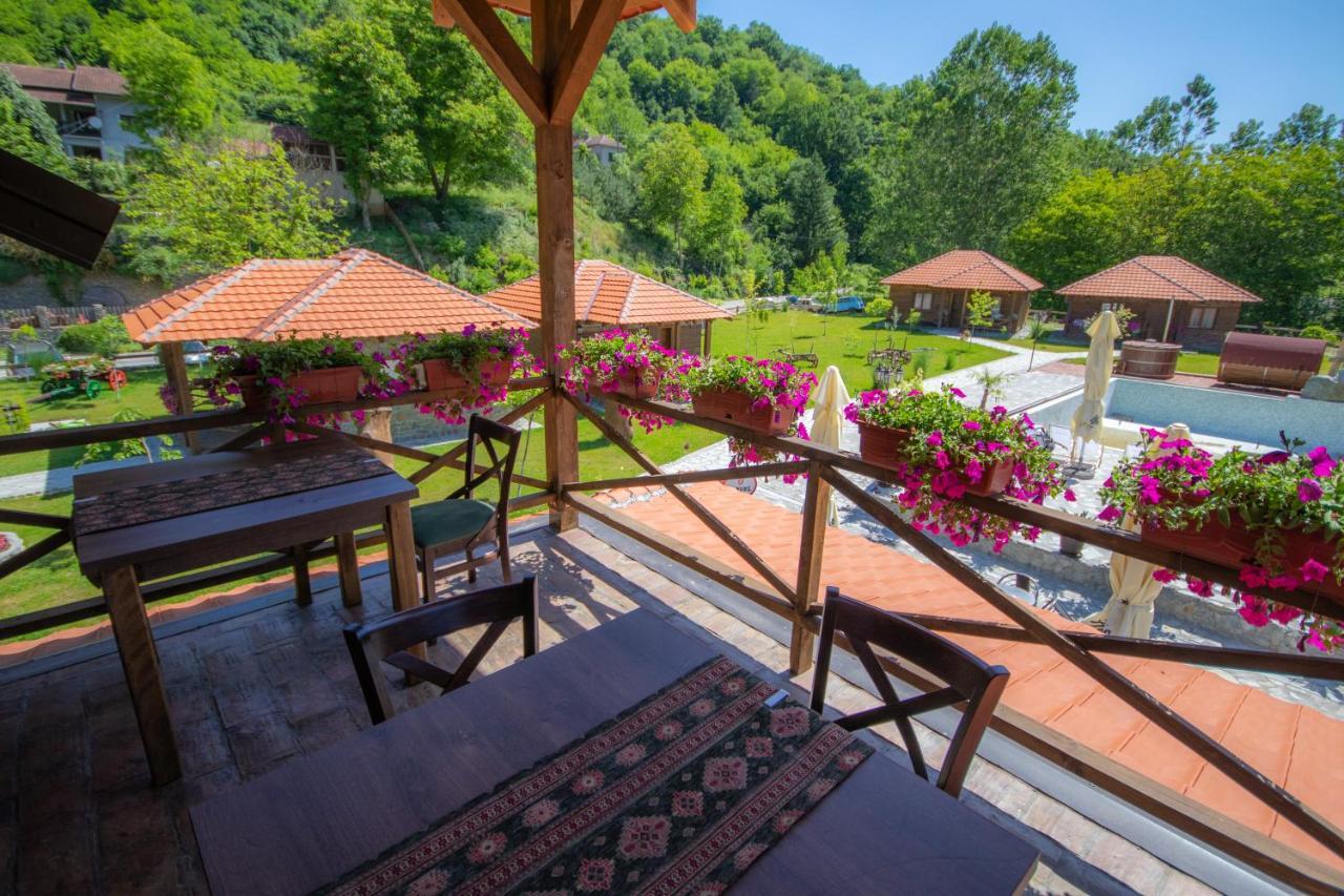 Etno Selo Svodje Apartman Vlasotince Kültér fotó