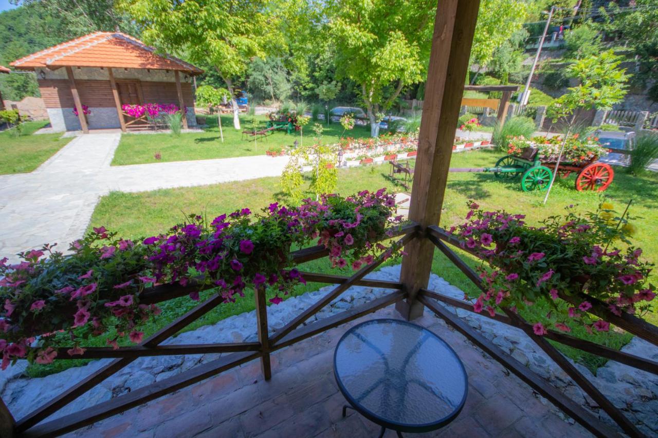 Etno Selo Svodje Apartman Vlasotince Kültér fotó